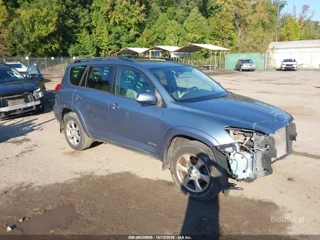 TOYOTA TOYOTA RAV4 LTD