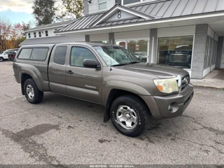 TOYOTA TOYOTA TACOMA BASE V6