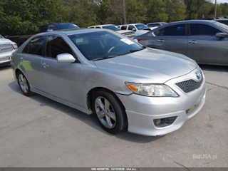 TOYOTA TOYOTA CAMRY SE V6