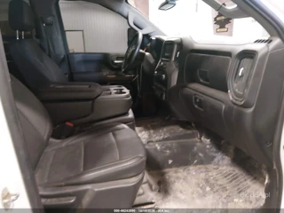 CHEVROLET CHEVROLET SILVERADO 2500HD 4WD  STANDARD BED WORK TRUCK