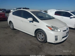 TOYOTA TOYOTA PRIUS TWO
