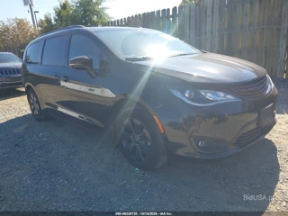 CHRYSLER CHRYSLER PACIFICA HYBRID LIMITED