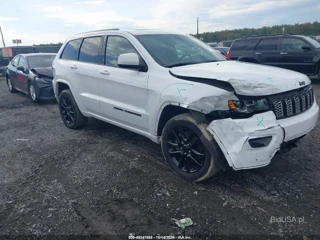 JEEP JEEP GRAND CHEROKEE LAREDO X 4X4