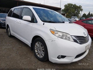 TOYOTA TOYOTA SIENNA XLE V6 8 PASSENGER