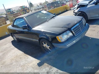 MERCEDES-BENZ MERCEDES-BENZ E 320