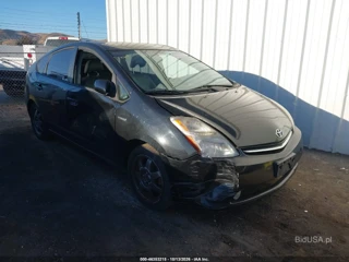 TOYOTA TOYOTA PRIUS TOURING