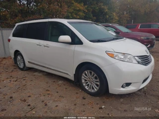 TOYOTA TOYOTA SIENNA XLE 8 PASSENGER