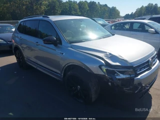 VOLKSWAGEN VOLKSWAGEN TIGUAN 2.0T SE/2.0T SE R-LINE BLACK/2.0T SEL