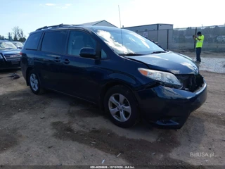 TOYOTA TOYOTA SIENNA LE V6
