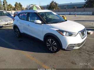 NISSAN NISSAN KICKS SV