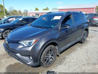 TOYOTA TOYOTA RAV4 SE