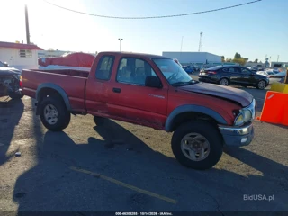 TOYOTA TOYOTA TACOMA PRERUNNER
