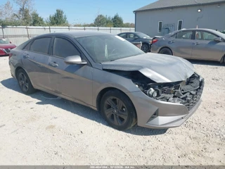HYUNDAI HYUNDAI ELANTRA SEL