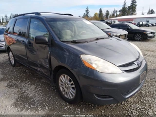 TOYOTA TOYOTA SIENNA LE