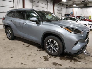 TOYOTA TOYOTA HIGHLANDER XLE