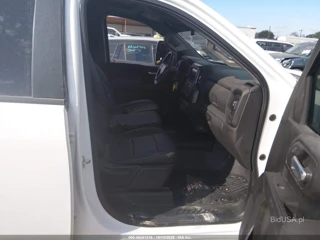 CHEVROLET CHEVROLET SILVERADO 2500HD 4WD  STANDARD BED WT