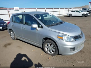 NISSAN NISSAN VERSA 1.8SL
