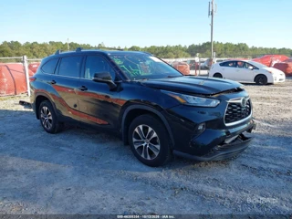 TOYOTA TOYOTA HIGHLANDER XLE