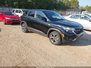 KIA KIA SELTOS LX