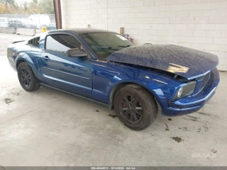 FORD FORD MUSTANG V6 DELUXE/V6 PREMIUM