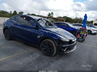 TESLA TESLA MODEL Y LONG RANGE DUAL MOTOR REAR-WHEEL DRIVE