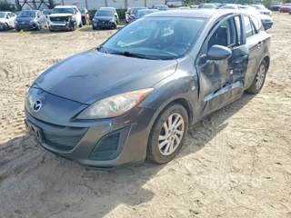 MAZDA 3 I