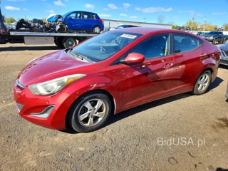 HYUNDAI ELANTRA SE
