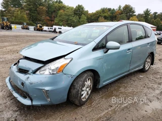TOYOTA PRIUS V THREE