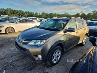TOYOTA RAV4 XLE