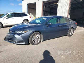 TOYOTA AVALON XLE
