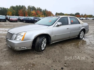 CADILLAC DTS
