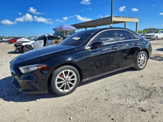 MERCEDES-BENZ A 220 4MATIC