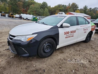 TOYOTA CAMRY HYBRID LE