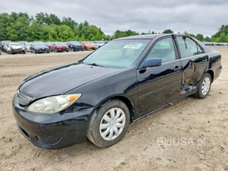 TOYOTA CAMRY STANDARD