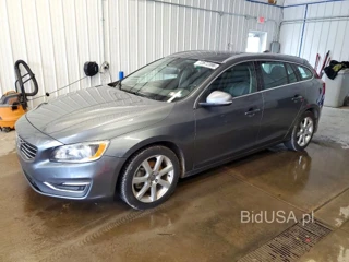 VOLVO V60 T5 PREMIER