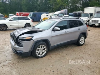 JEEP CHEROKEE LATITUDE PLUS