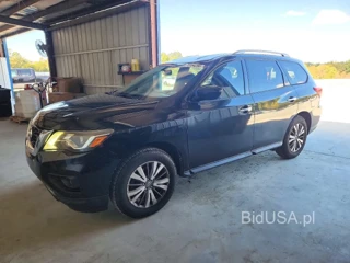 NISSAN PATHFINDER SV