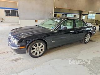 JAGUAR XJ8