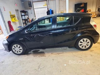 TOYOTA PRIUS C TWO