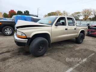 DODGE DAKOTA QUAD SLT
