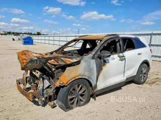 KIA SORENTO EX V6