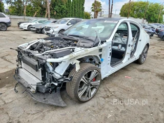 GENESIS G70 3.3T SPORT PRESTIGE