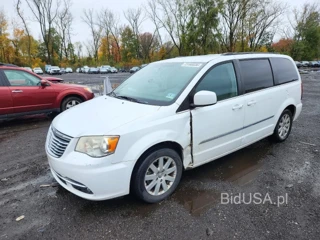 CHRYSLER TOWN & COUNTRY TOURING