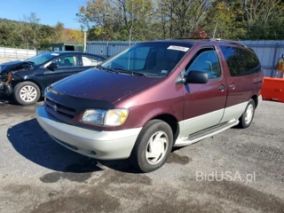 TOYOTA SIENNA XLE