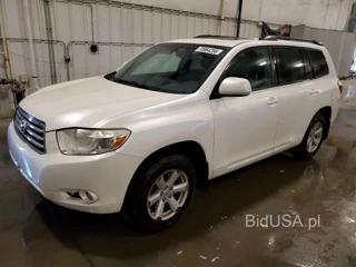 TOYOTA HIGHLANDER SE