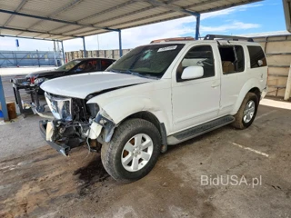 NISSAN PATHFINDER S
