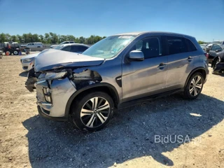 MITSUBISHI OUTLANDER SPORT ES