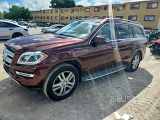 MERCEDES-BENZ GL 350 BLUETEC