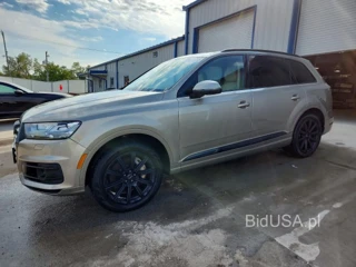 AUDI Q7 PREMIUM PLUS
