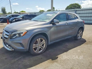 MERCEDES-BENZ GLA 250 4MATIC